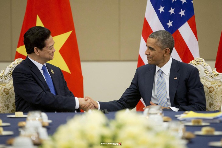 Tổng thống Mỹ cam kết tăng cường hợp tác với Việt Nam và ASEAN - ảnh 1